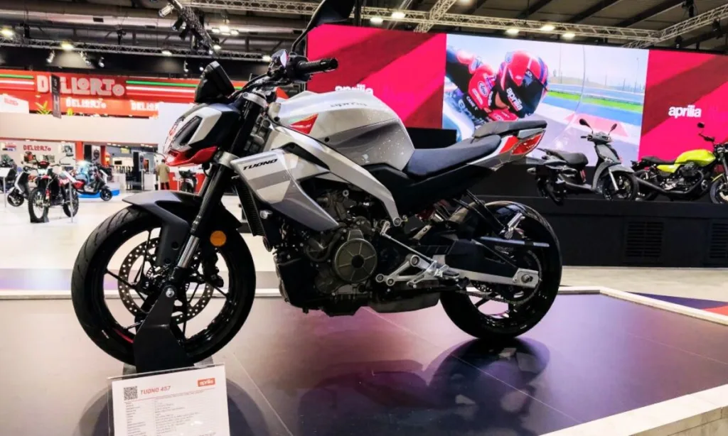 Aprilia Tuono 457